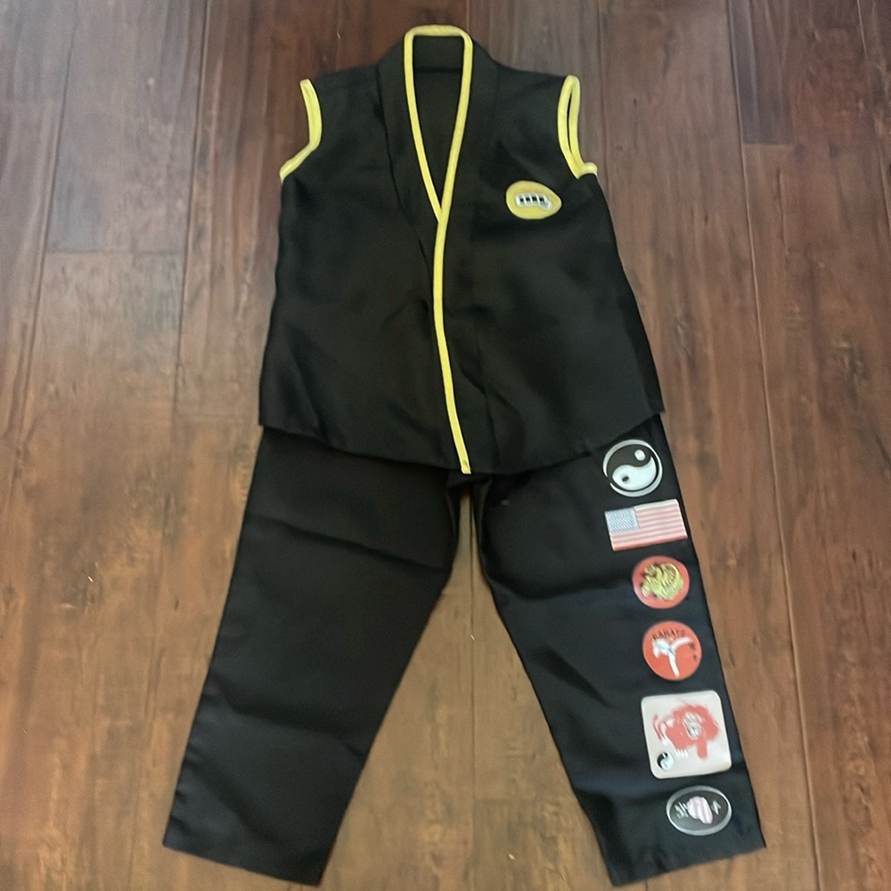 Cobra Kai Costume